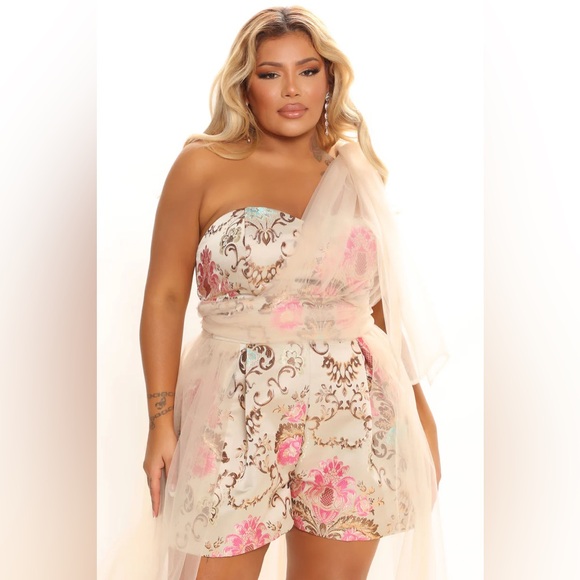 Fancy romper - Picture 4 of 4